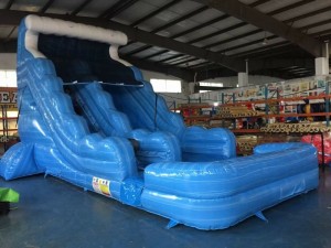 How Do Inflatable Water Slides Perform in Different Weather Conditions?