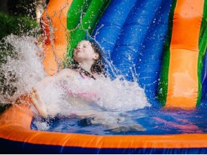 Do Inflatable Water Slides Need Water to Operate Effectively?