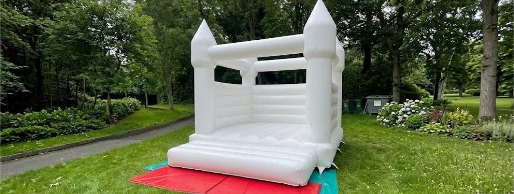 The Complete UK Safety Guide for Bouncy Castles The Complete UK Safety Guide for Bouncy Castles